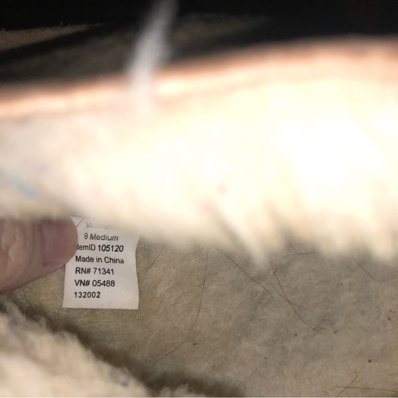 Ll bean ladies slippers size 9 - Picture 9 of 9